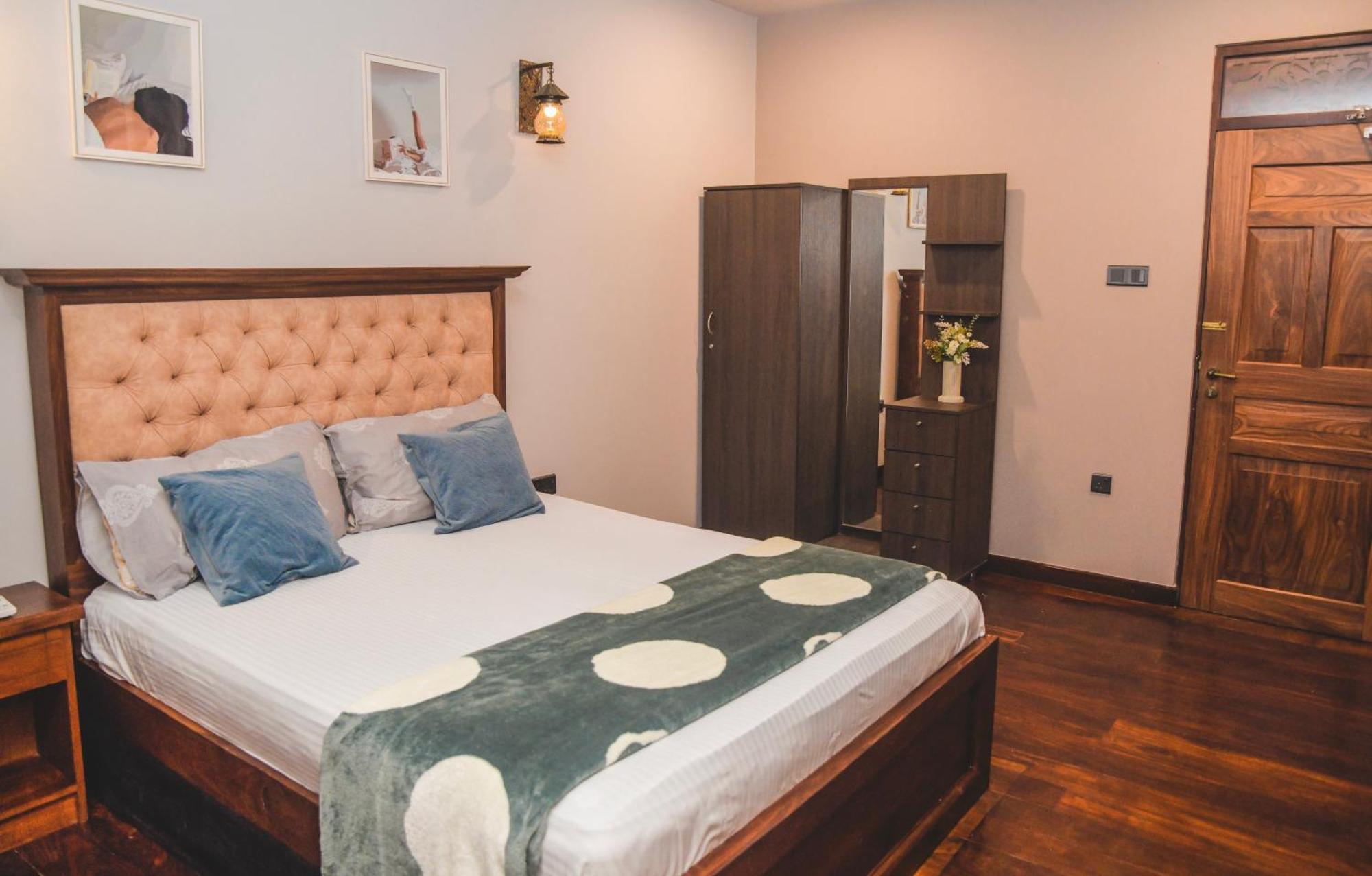 Luxury Boutique Penthouse - Penton45 * Негомбо