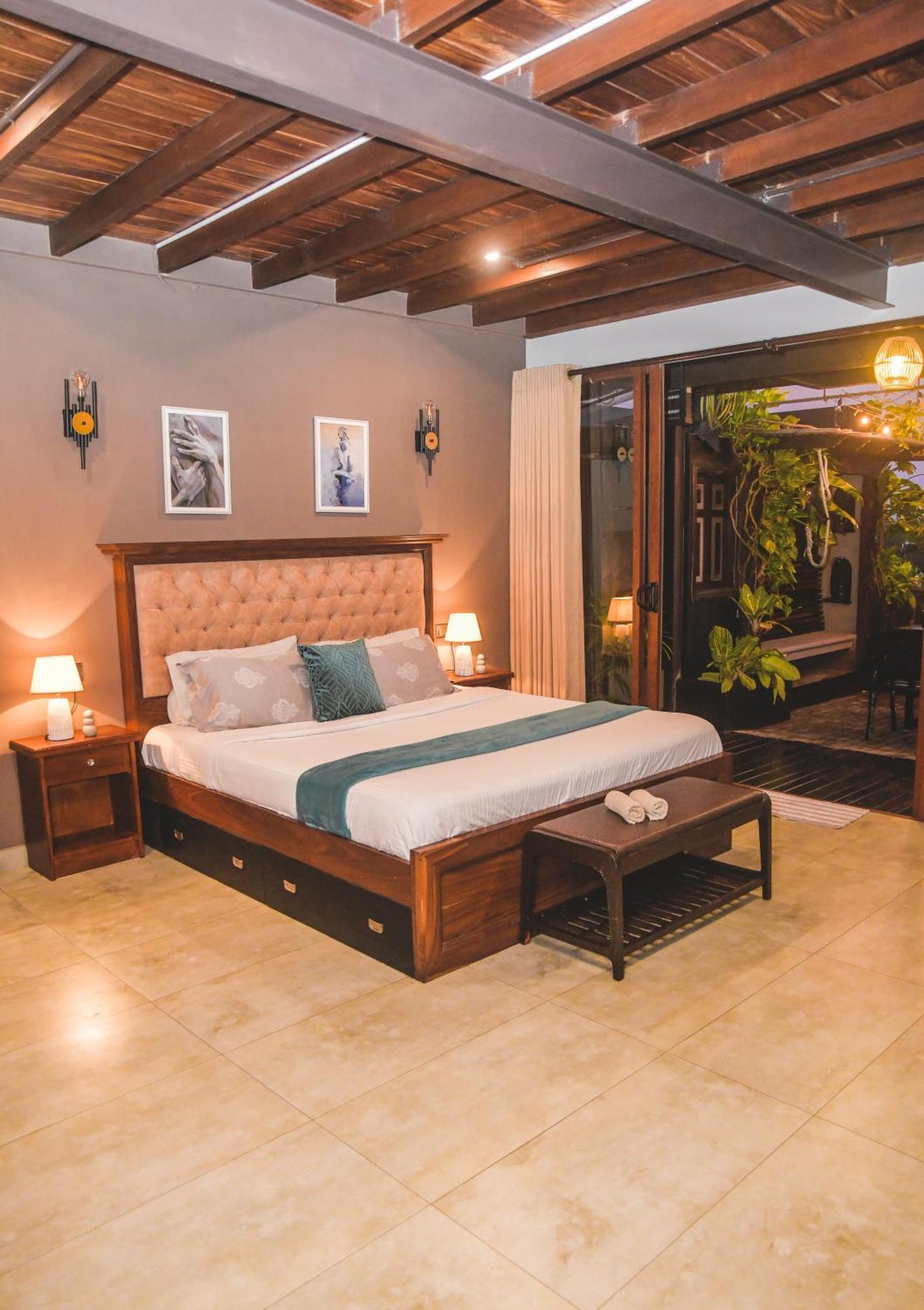 Luxury Boutique Penthouse - Penton45 Apartment *